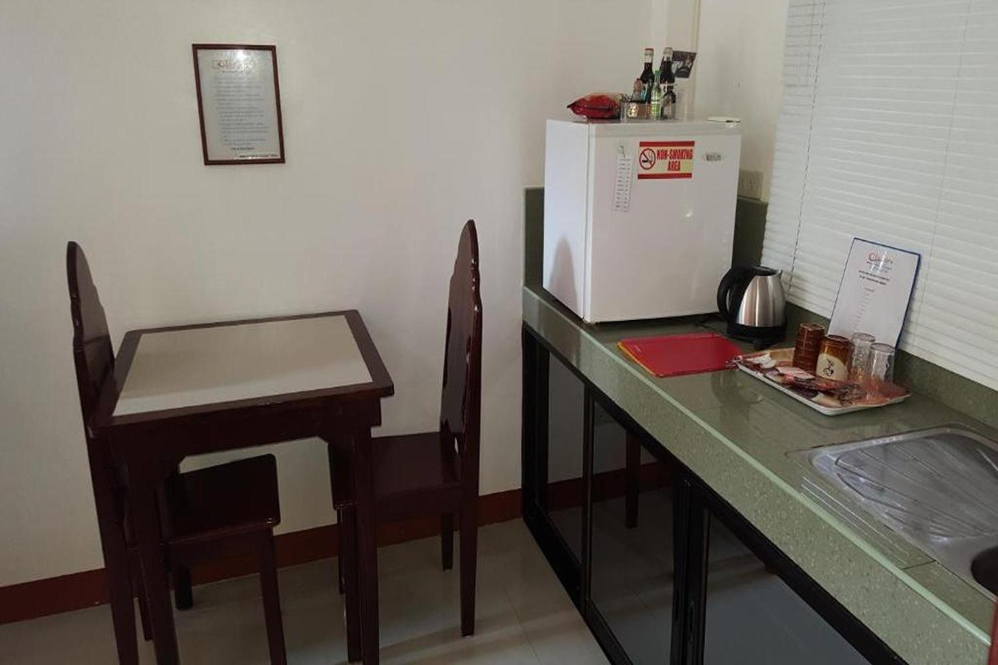 Citadel Bed And Breakfast Puerto Princesa Extérieur photo