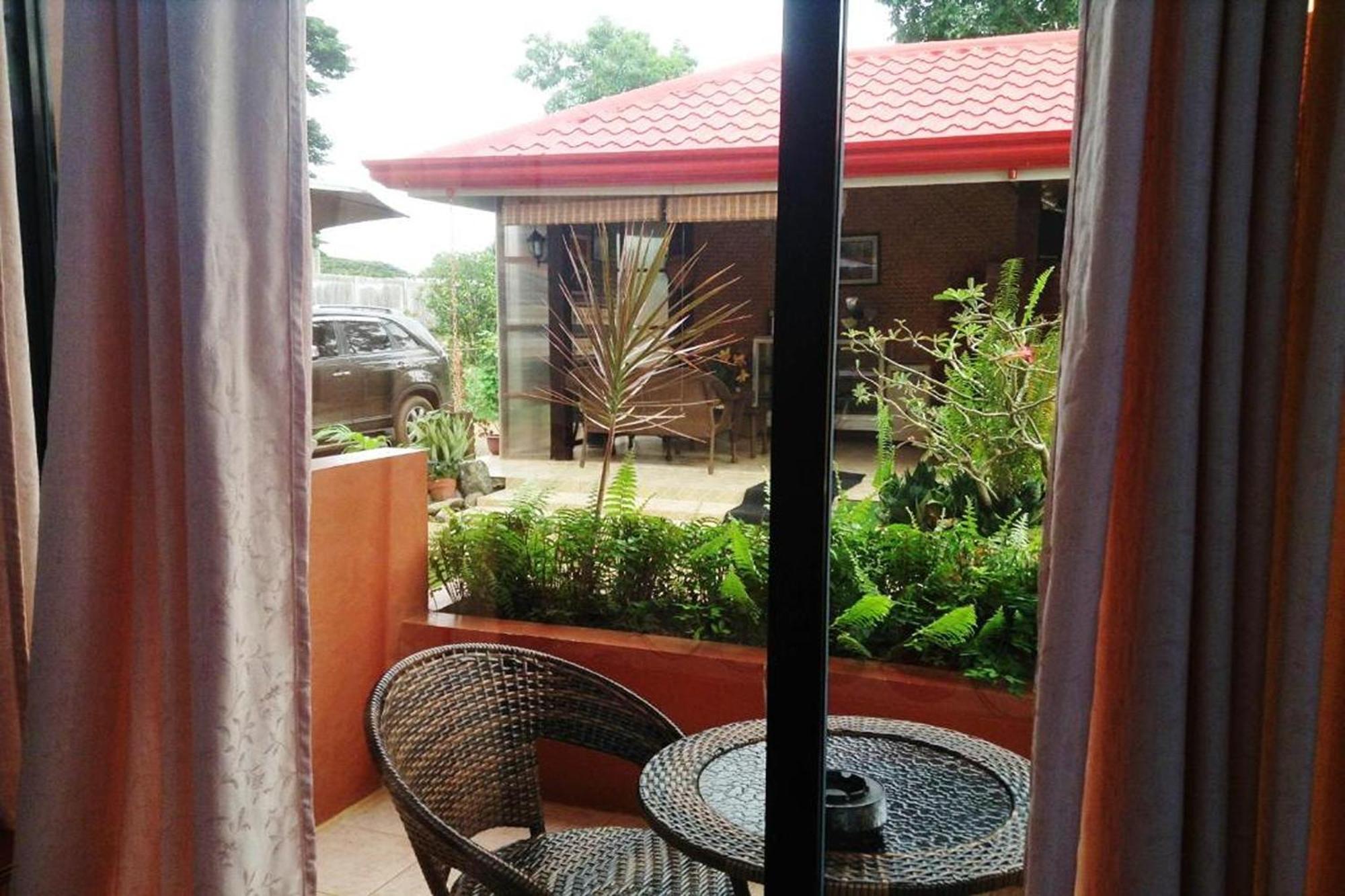 Citadel Bed And Breakfast Puerto Princesa Extérieur photo
