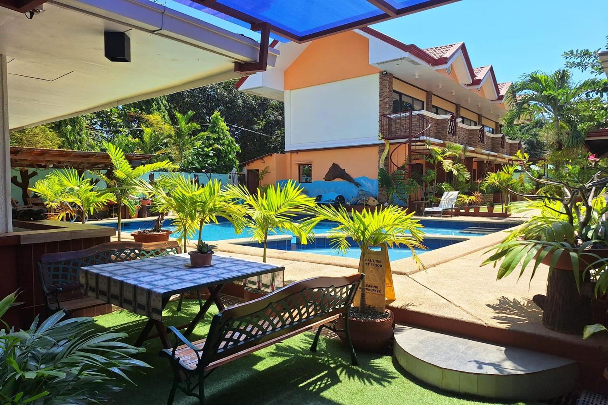 Citadel Bed And Breakfast Puerto Princesa Extérieur photo
