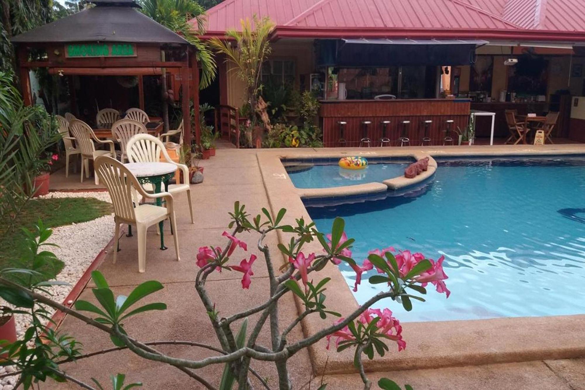 Citadel Bed And Breakfast Puerto Princesa Extérieur photo