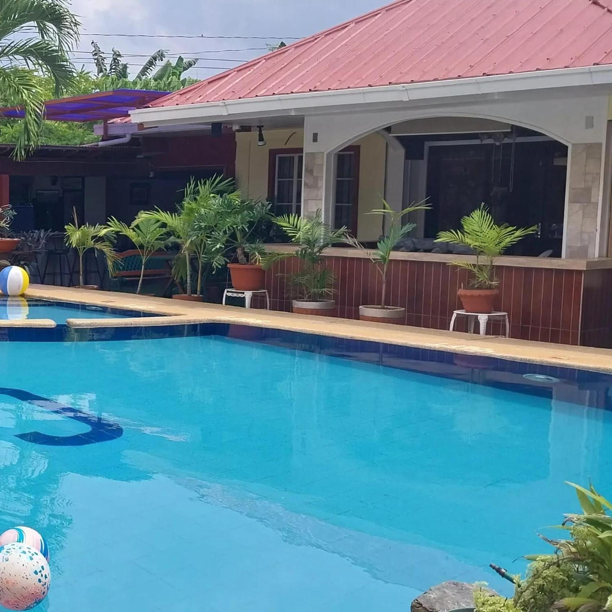 Citadel Bed And Breakfast Puerto Princesa Extérieur photo