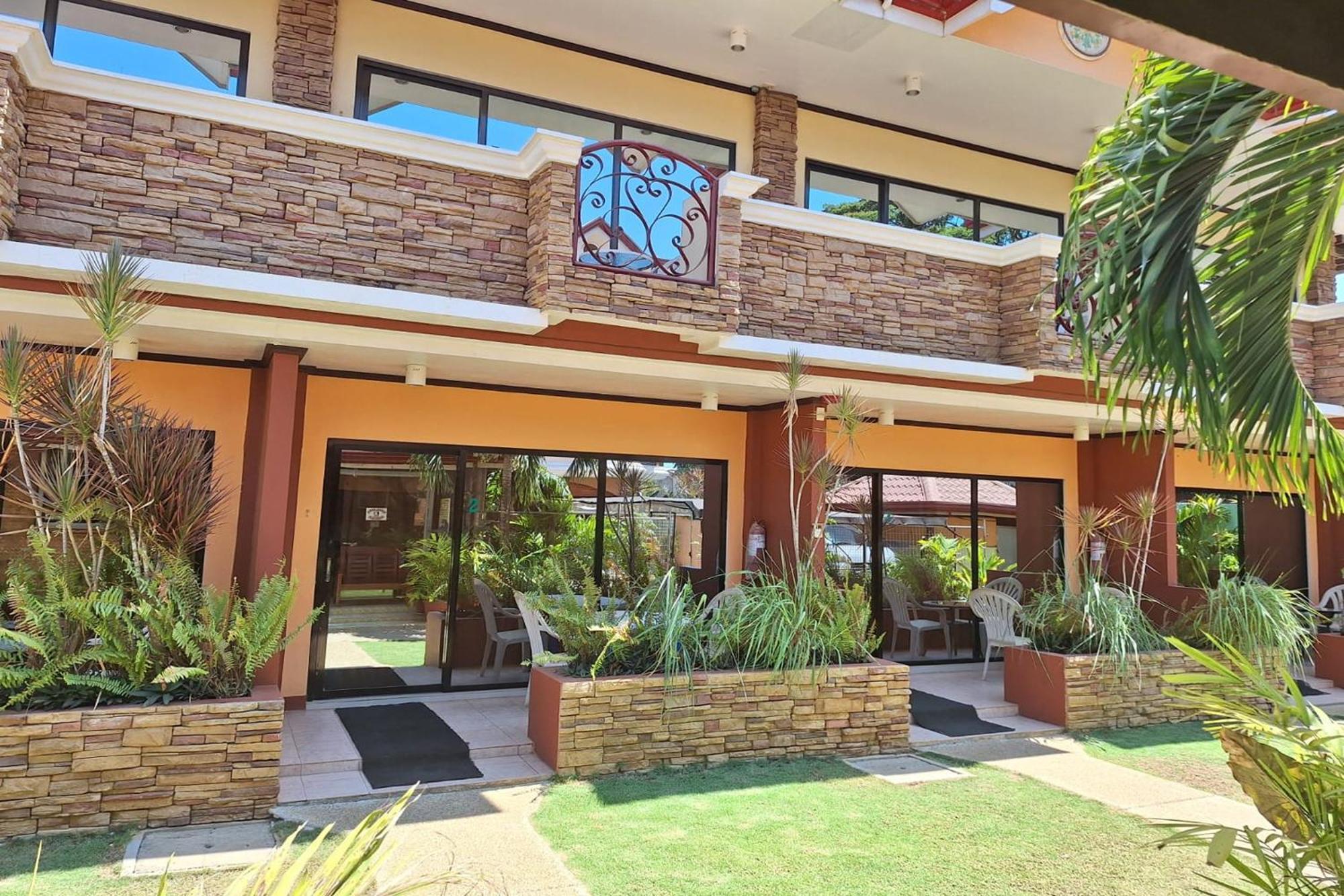 Citadel Bed And Breakfast Puerto Princesa Extérieur photo